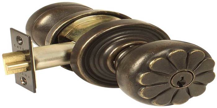 Doorknob-Locks700x350